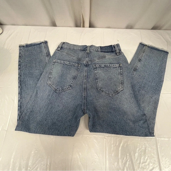 The Rosie button fly light wash distress leg holes dynamite size 28 jeans - Picture 7 of 10